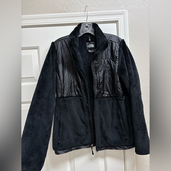 The North Face Denali Rare Shiny Black Logo Jacket Medium - Picture 1 of 3